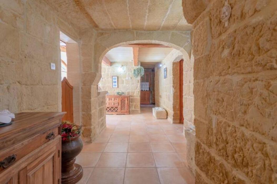 Ta' Frenc Farmhouse Villa Għarb Buitenkant foto