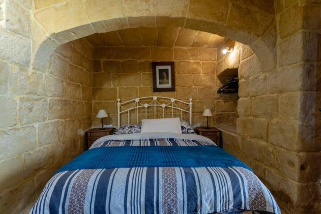 Ta' Frenc Farmhouse Għarb Buitenkant foto