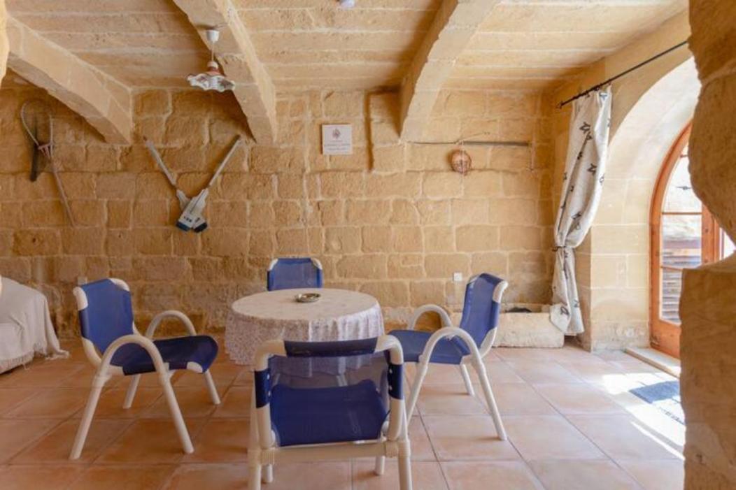 Ta' Frenc Farmhouse Villa Għarb Buitenkant foto