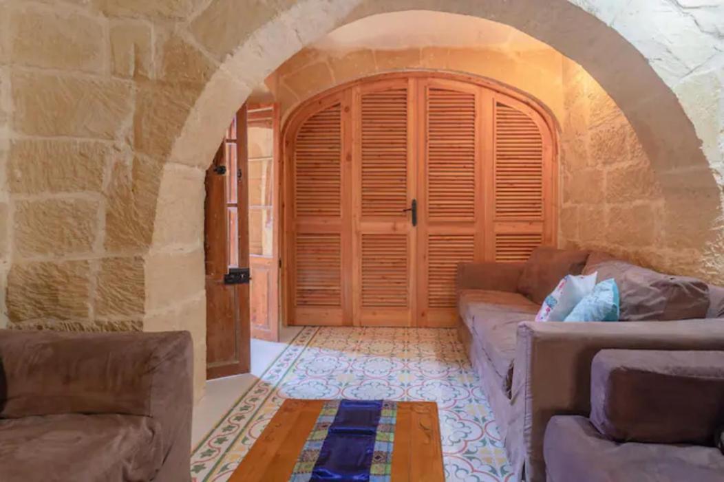 Ta' Frenc Farmhouse Villa Għarb Buitenkant foto