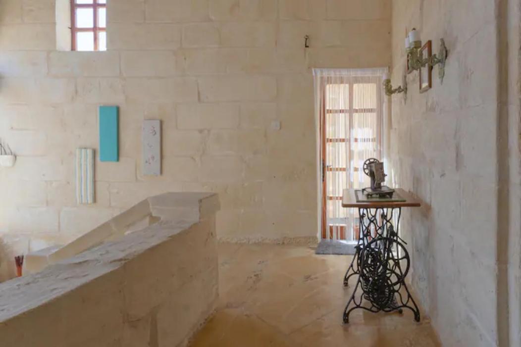 Ta' Frenc Farmhouse Villa Għarb Buitenkant foto